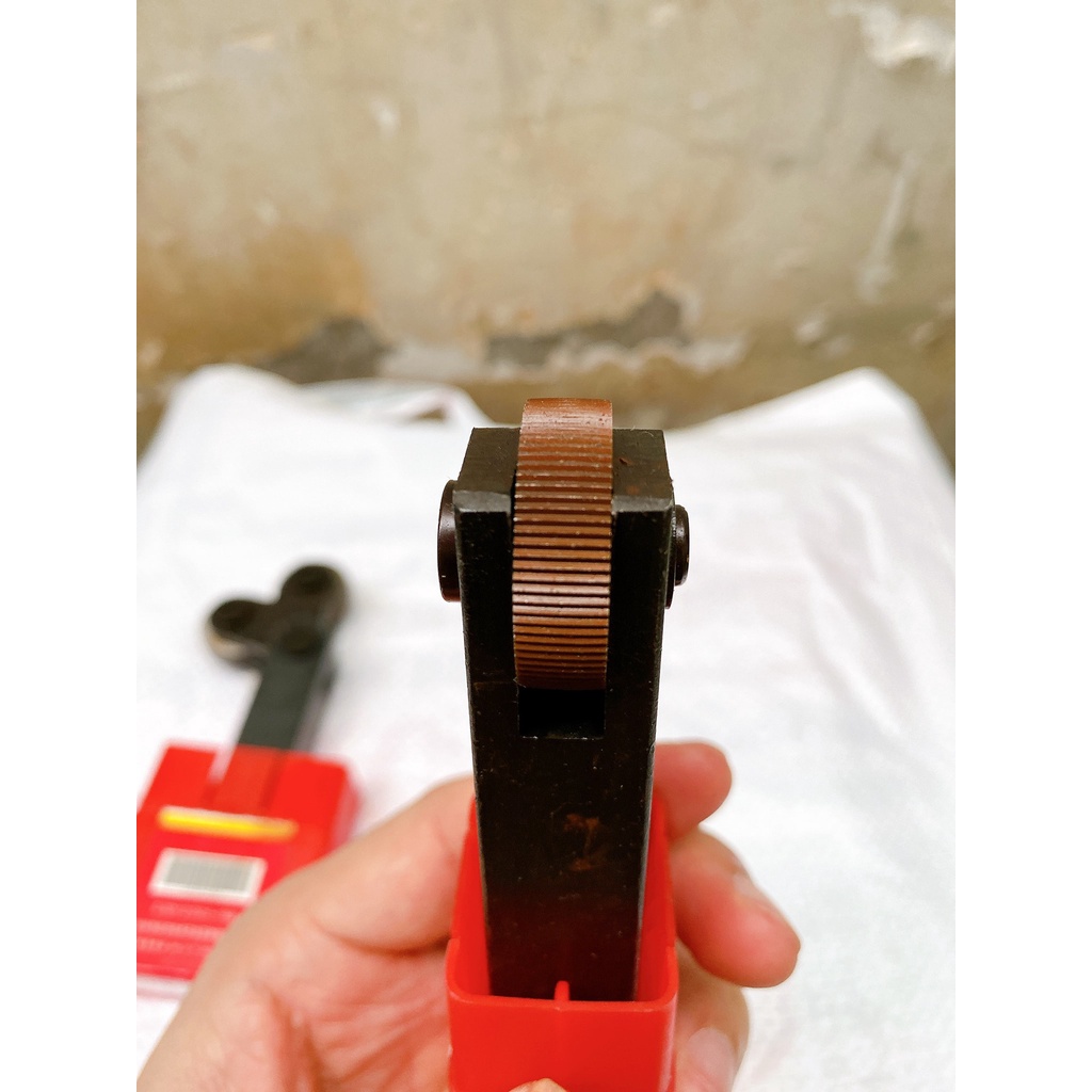 BỘ CÁN LĂN NHÁM THẲNG