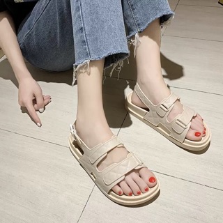 Sandal cao su êm chân