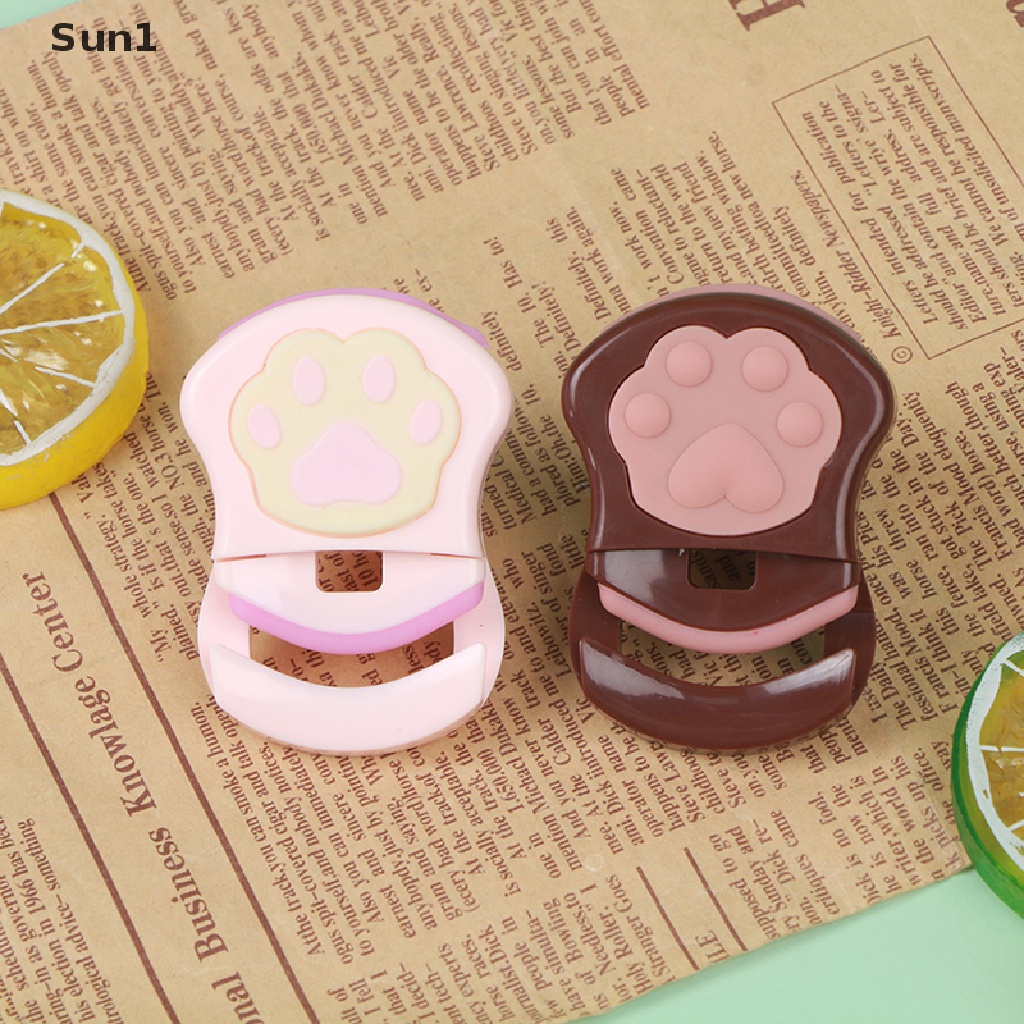 1 Dụng Cụ Bấm Mi Mini Tiện Dụng