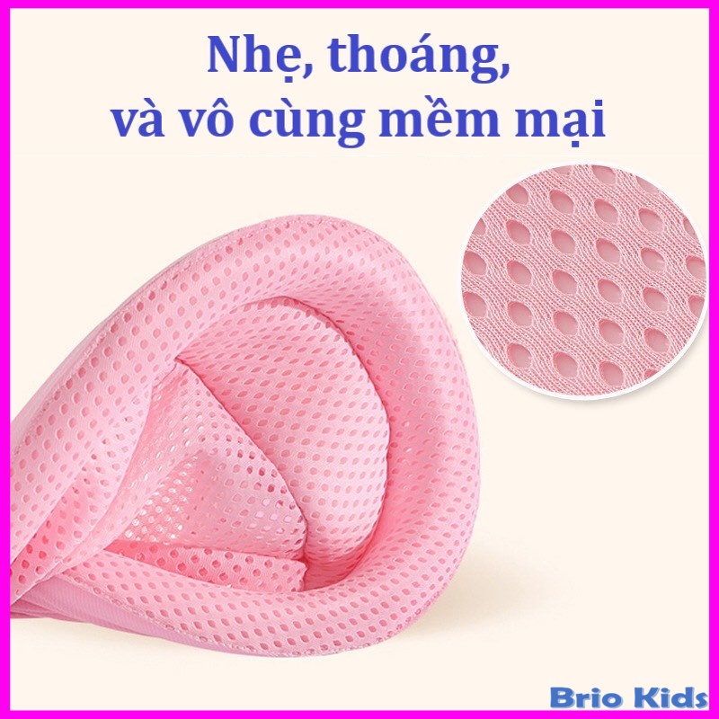 Lưới Tắm Sơ Sinh Cho Em Bé, phù hợp với nhiều loại chậu tắm hiện nay.