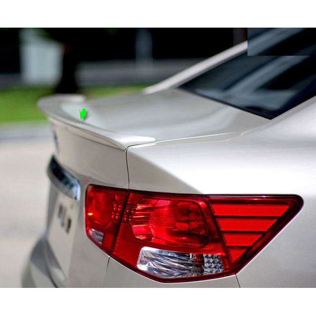 Đuôi gió liền cốp Kia Forte hàng mộc chưa sơn