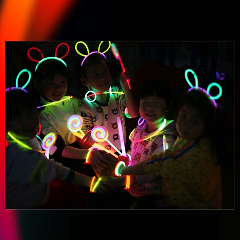 Lightstick VikiToys Que Thanh Vòng Dạ Quang Phát Sáng Dùng Trong Đêm Nhạc Blackpink Bts Exo Nct