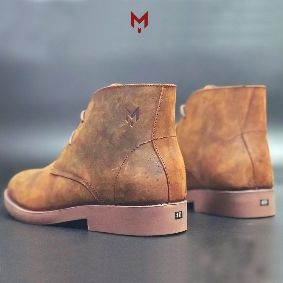 Giày cao cổ nam Chukka Boots Mad Brown da bò sáp ngựa điên cao cấp phong cách bụi bặm | BigBuy360 - bigbuy360.vn
