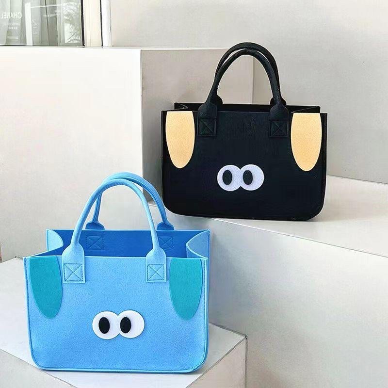 Túi Nỉ Sức Chứa Lớn Hình Đôi Mắt Dễ Thương