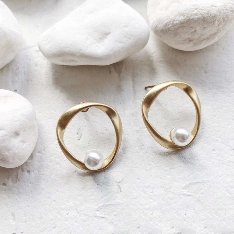 Khuyên Tai Hình Học Đính Ngọc Trai Đơn Giản Phong Cách Retro