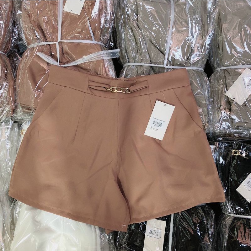 Quần short lưng cao phối xích xịn xò (Chất tuyết mưa)