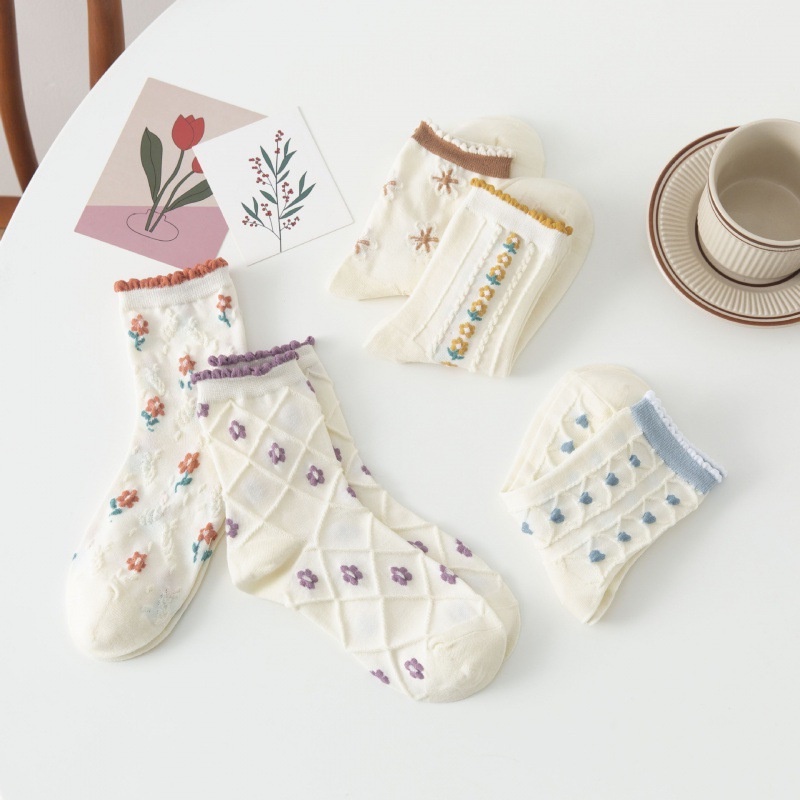 Vớ tất lolita cổ cao xoăn viền cổ hoa nổi