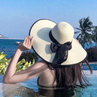 Nón vành rộng - nón đi biển