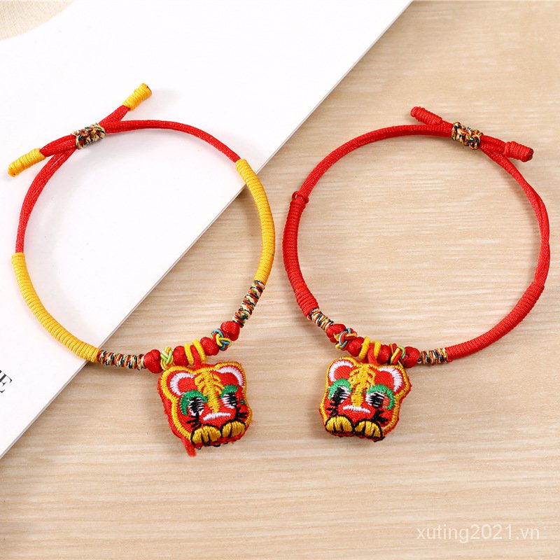 Năm Con Hổ Gói Vòng Tay Dây Đỏ Lễ Hội Thuyền Rồng Dây Nhiều Màu Vòng Tay Đầu Hổ Chống Sốc Cho Bé Dây Đỏ Năm Sinh