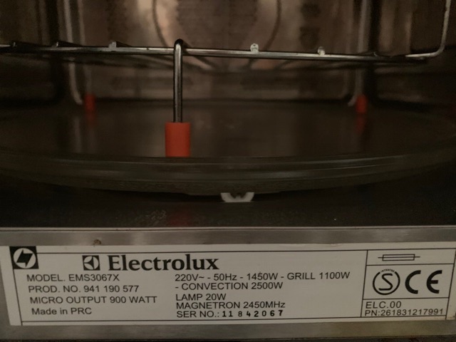 Lò vi sóng electrolux 30L thanh lý