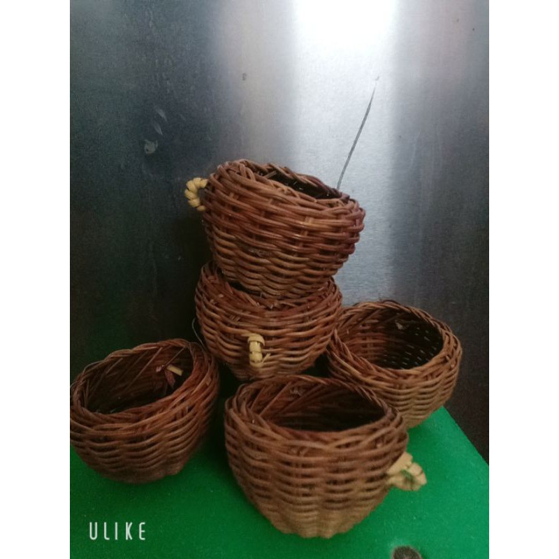 Cóng mây cho cu gáy bồ câu- cóng đựng thức ăn 7x7cm