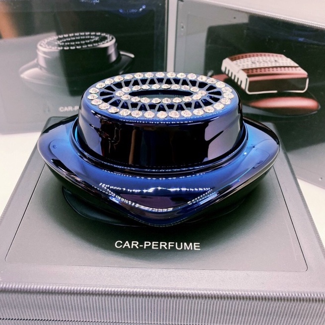 Nước Hoa Ô Tô Đính Đá Car Perfume - Mùi Thơm Mát, Nước Hoa Trang Trí Taplo Xe Hơi Cao Cấp - Mẫu Nắp Oval