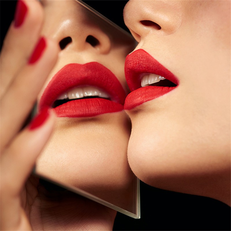 Yolo ❤ Son Môi Christian Louboutin / CL Xúc Xắc Trọng Lượng 3.8g