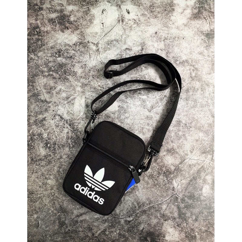 [ GIẢM 20k cho follower] Túi chéo mini ( đen / trắng ) | BigBuy360 - bigbuy360.vn