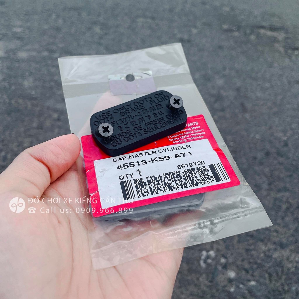 Nắp Bình Dầu Zin Vario 2017-2018