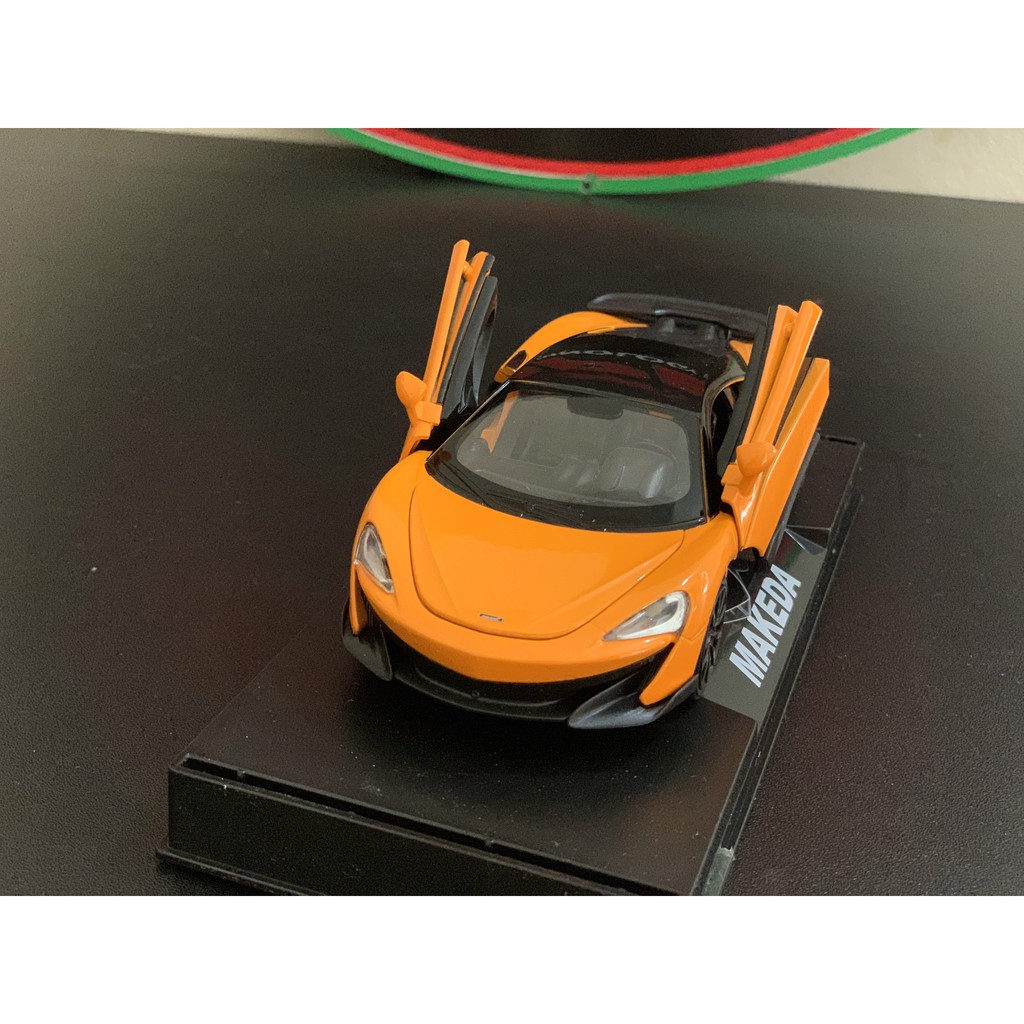 Xe mô hình cao cấp làm bằng hợp kim Mclaren 720s tỉ lệ 1:32 màu cam