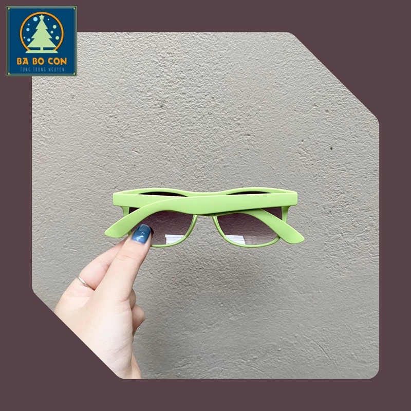 Kính trẻ em HM US, Size 6-12 tuổi, có mail và bill mua hàng của hãng ( kẻm ảnh Bill)