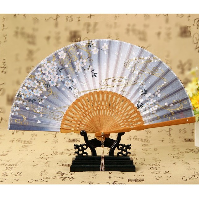 ( 150 ) Quạt cổ trang nan gỗ hoa trắng gió vàng dòng chảy thời gian quạt xếp cầm tay cổ phong dây tuyến
