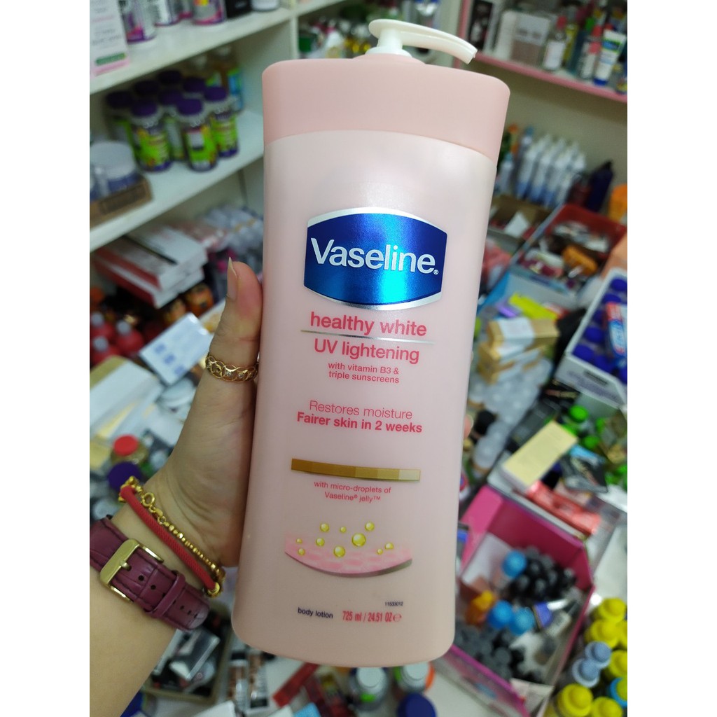 Dưỡng thể vaseline giúp da trắng hồng