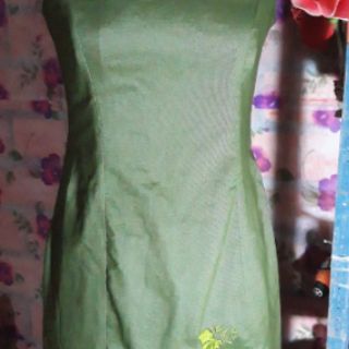 Thanh lý tủ đồ đầm váy áo