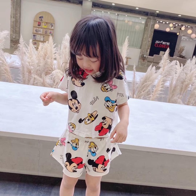Bộ chuột Minnie trắng ghi(HÀNG SALE KO ĐỔI TRẢ)