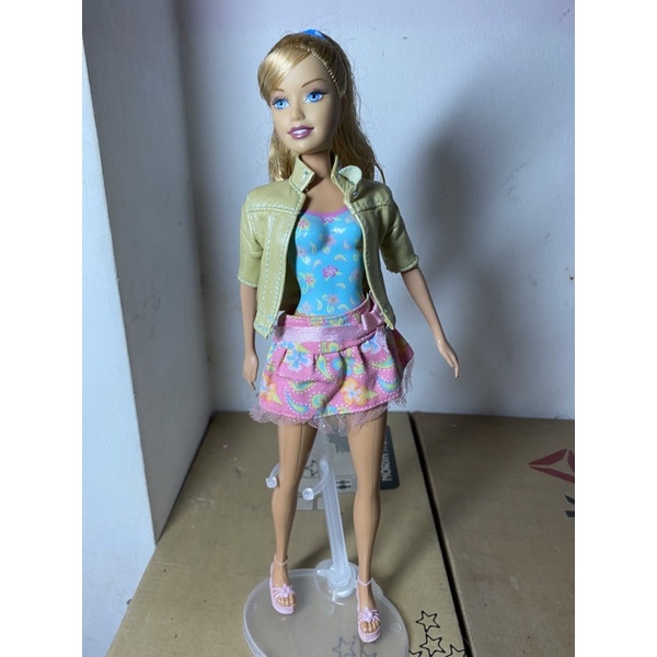Búp bê Barbie áo khoác da