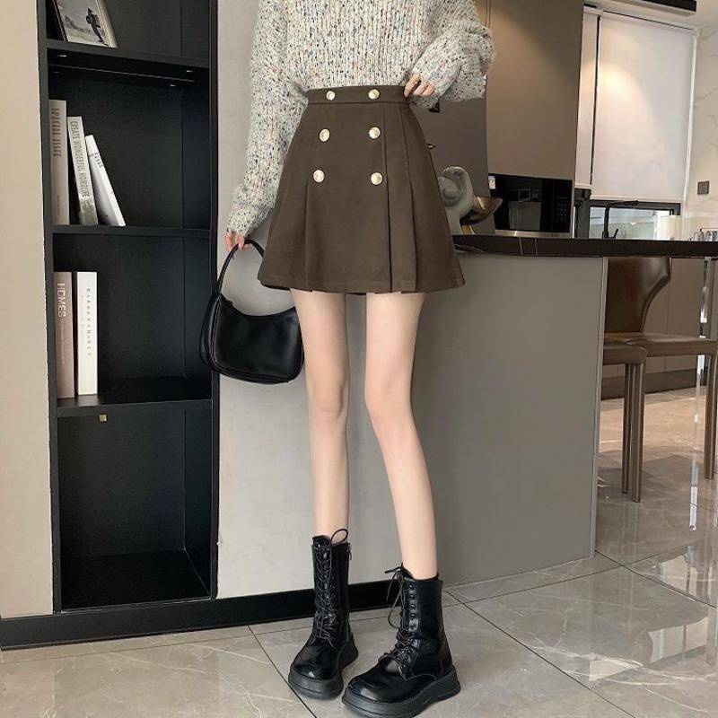 Chân váy ngắn xếp ly lưng cao, chân váy xếp li nữ dáng chữ A phối cúc sang chảnh