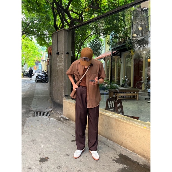 SIAM SƠMI DÀI TAY 1 TÚI ĐƠN GIẢN NAM NŨ ĐỀU BẬN XINH 2 MÀU NÂU VÀ GHI FORM RỘNG