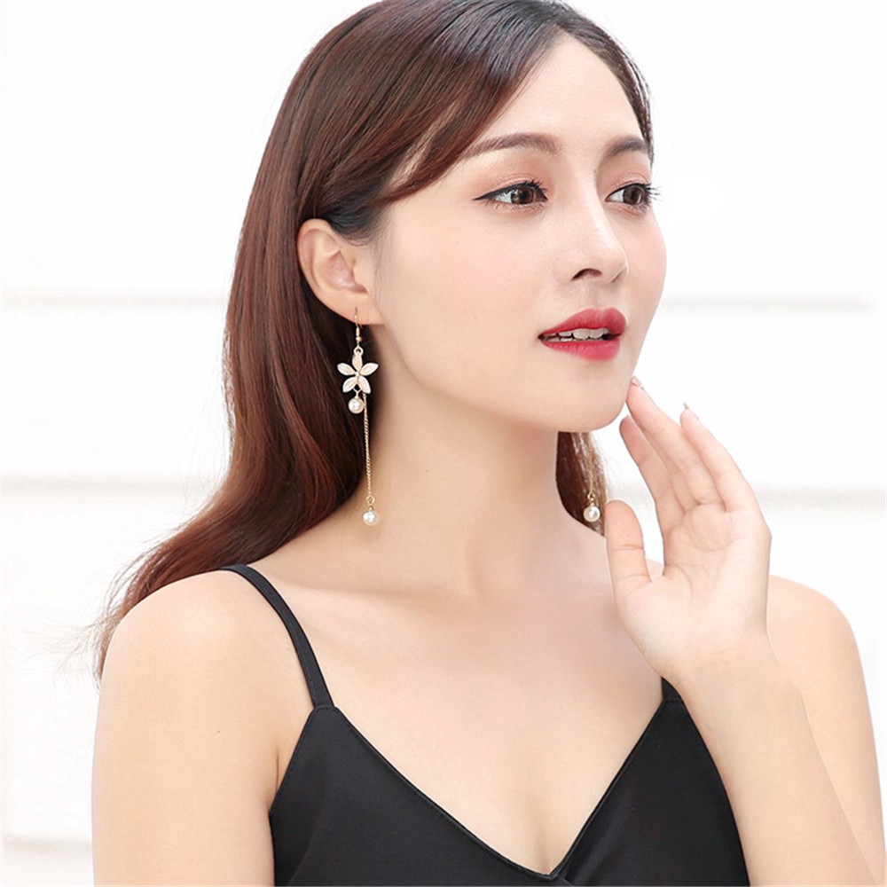 Hoa tai mặt hình hoa phong cách Hàn Quốc