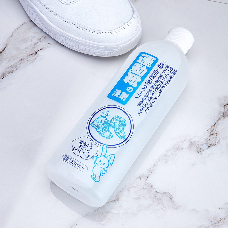 NƯỚC GIẶT GIÀY CAO CẤP KOSE (CHAI 500ML) - HÀNG NỘI ĐỊA NHẬT, làm sạch các vết bám bẩn trên giày vải, giày nhựa...