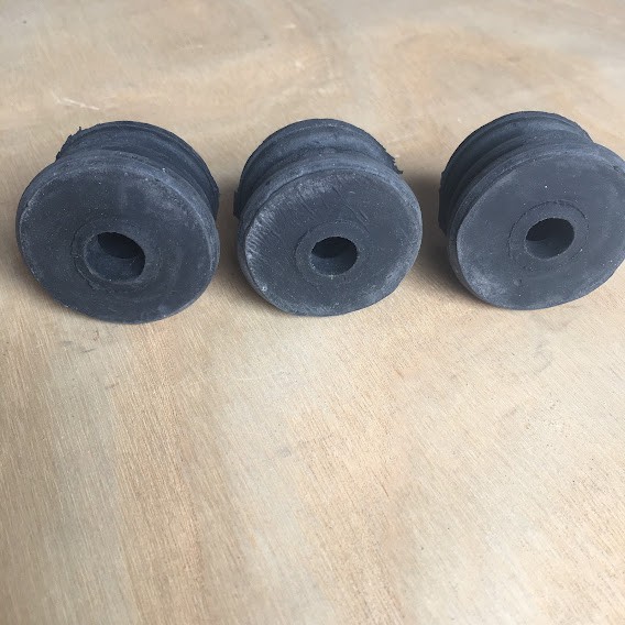 Combo 3 Cao Su Chân Block Máy Lạnh