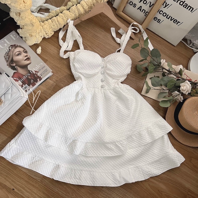 ĐẦM TRẮNG XỐP HOA 2S CỘT VAI LAI TẦNG