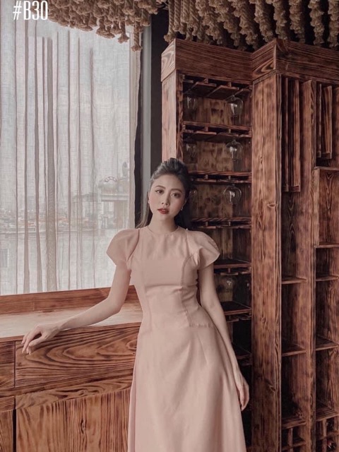 Đầm midi vai đính hạt xinh xắn | BigBuy360 - bigbuy360.vn