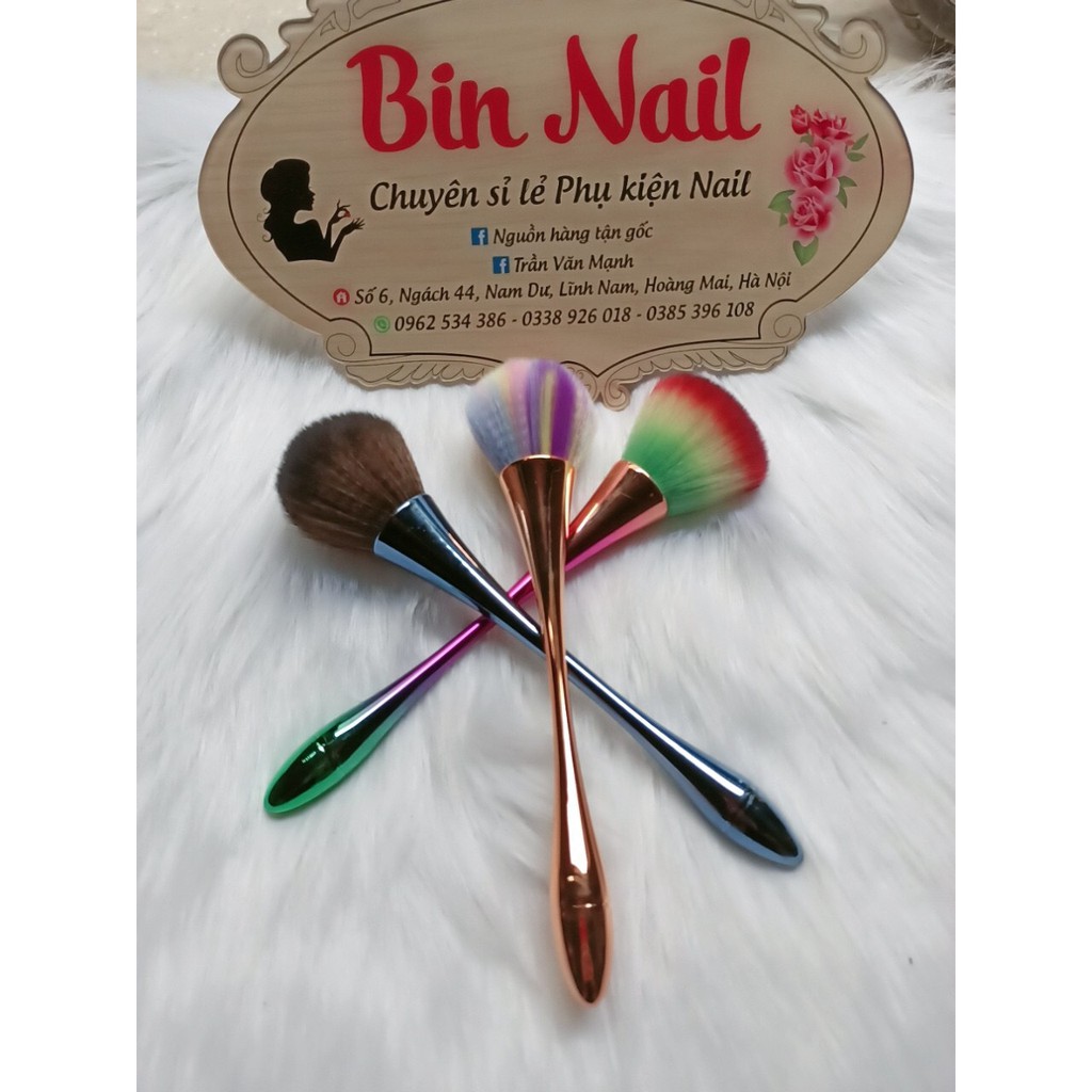 chổi phủi cán dài