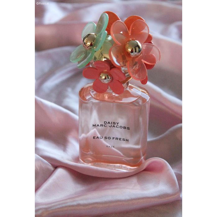 Mẫu Thử Nước Hoa Nữ Marc Jacobs Daisy Eau So Fresh Daze EDT