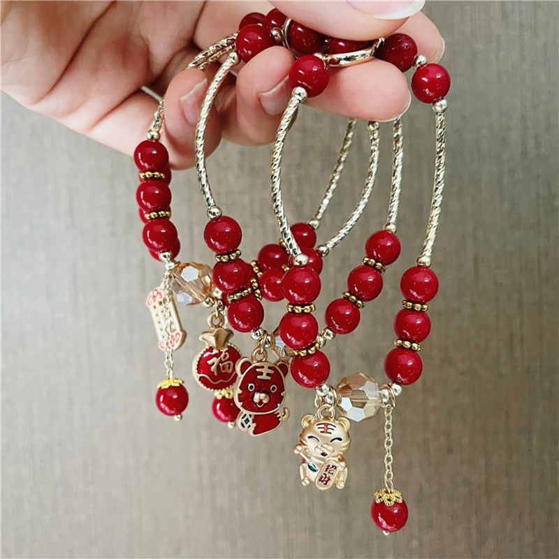 Vòng Tay Chuỗi Hạt Đá Tự Nhiên Mặt Hình Năm Mới 2022 Phong Cách Trung Hoa