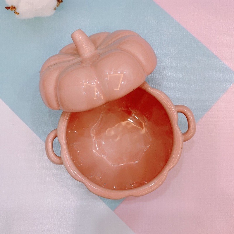 Bát sứ ăn dặm bí ngô 150ml có nắp cho bé, có rất nhiều màu cho các mẹ lựa chọn