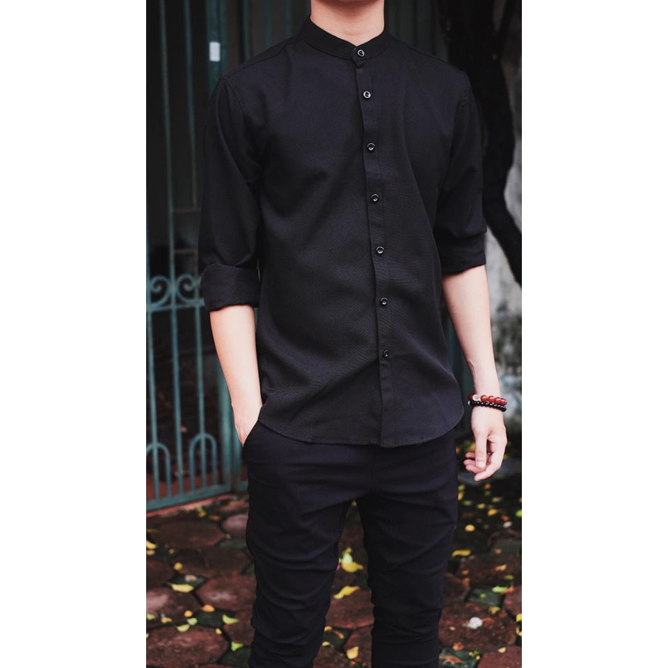 Sơ Mi Nam Cổ Tàu Chất Lụa Mịn Màu Đen Dáng Body Lịch Lãm