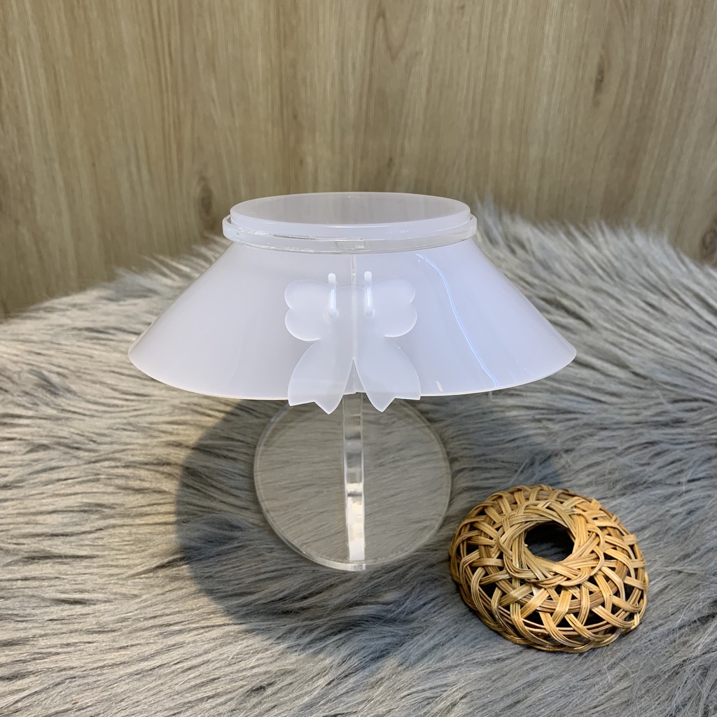 Tượng cổ mica trưng bày dây chuyền trưng bày trang sức sang trọng