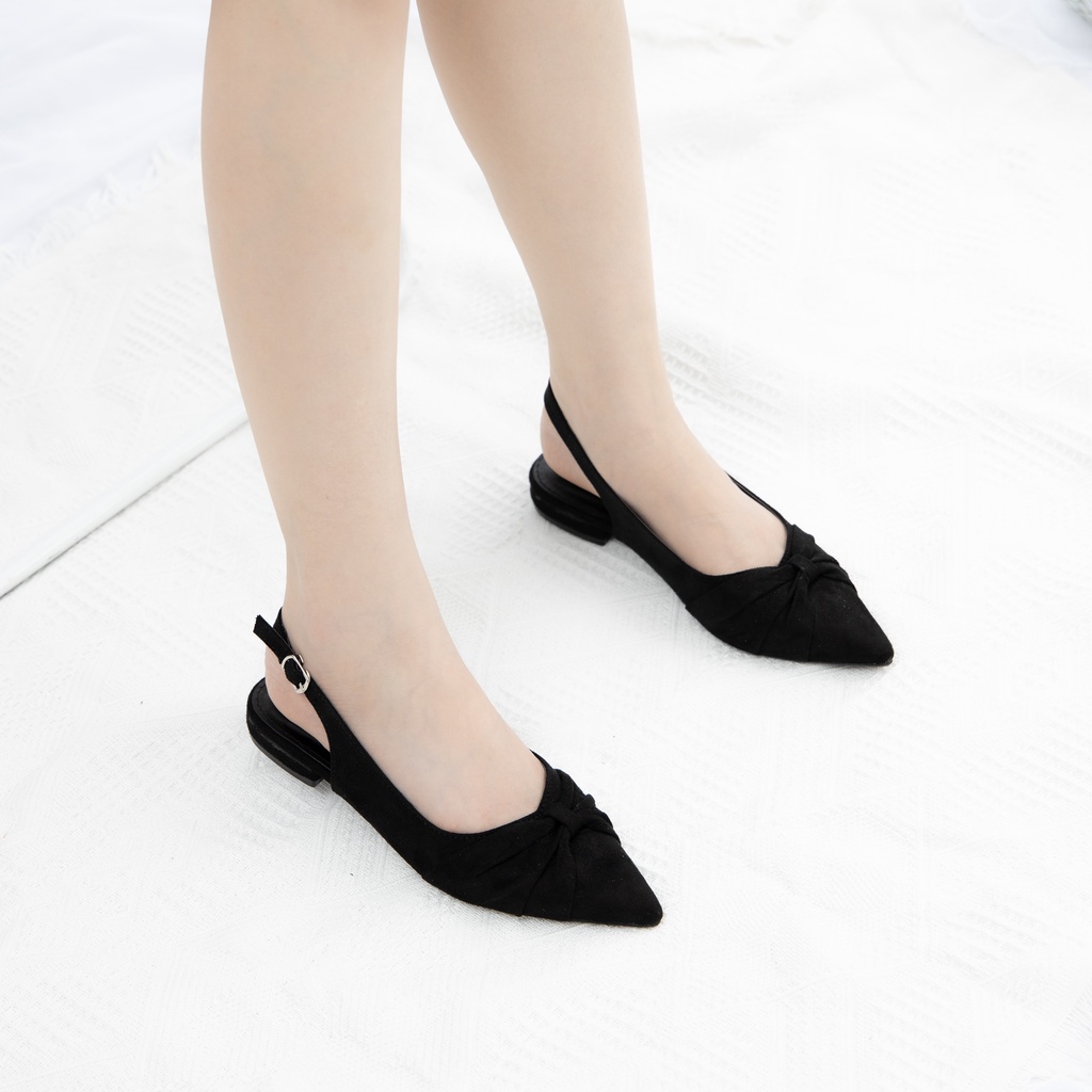 Giày MWC 2231 - Giày Búp Bê Nữ Thời Trang MWC Mũi Nhọn Quai Cài Da Lộn Nữ Tính