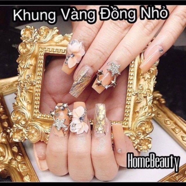 Khung chụp ảnh Nail