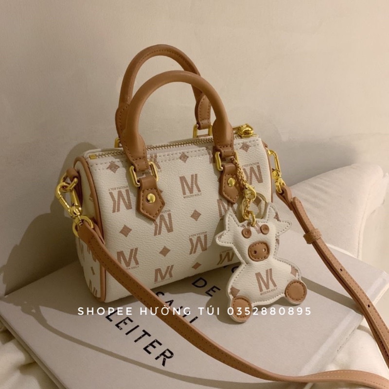 Túi trống Mờ Ka xinh tặng kèm móc treo size 20(không hộp)