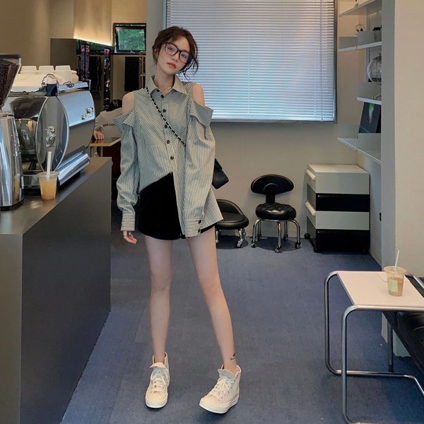 Áo Sơ Mi Nữ Tay Dài Hở Vai Họa Tiết Kẻ Sọc Thời Trang Hàn Quốc