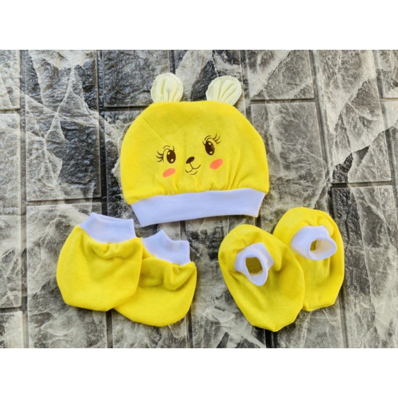 1set mũ+bao tay+bao chân