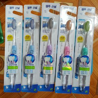 Sỉ bàn chải đánh răng Hàn Quốc ( hộp 45 chiếc)
