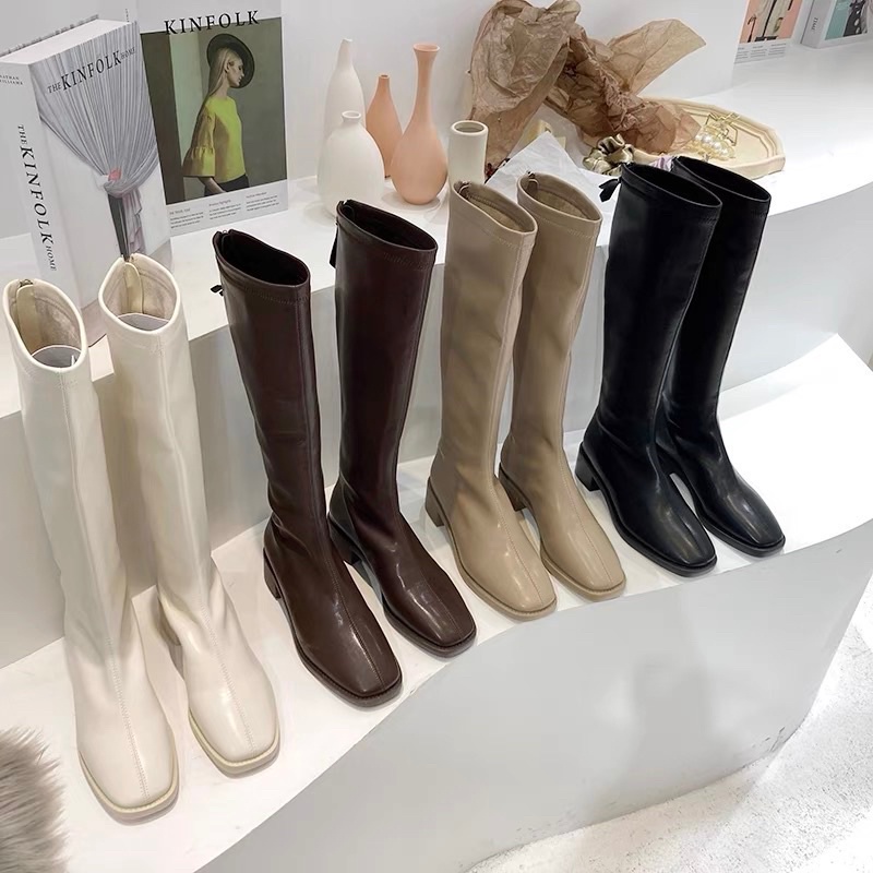 boot cao cổ cho mùa đông của mọu cô nàng sàng điệu. có 4 màu cho mn lựa chọn quá xinh ạ