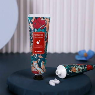 🌷KEM DƯỠNG DA TAY HƯƠNG HOA THƠM NGÁT PERFUMED HAND CREAM