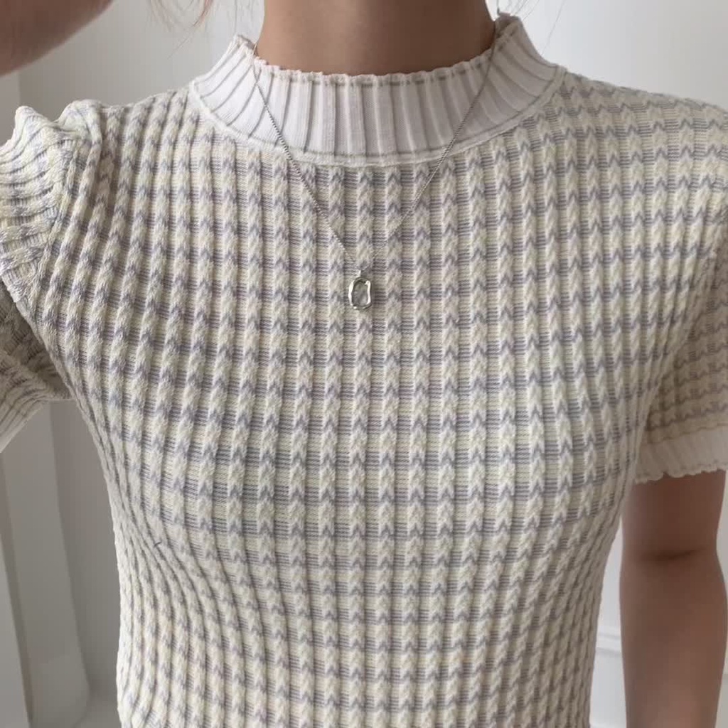 Áo Thun Dệt Kim Ngắn Tay Cổ Tròn Họa Tiết Kẻ Sọc Phong Cách Hàn Quốc Mới