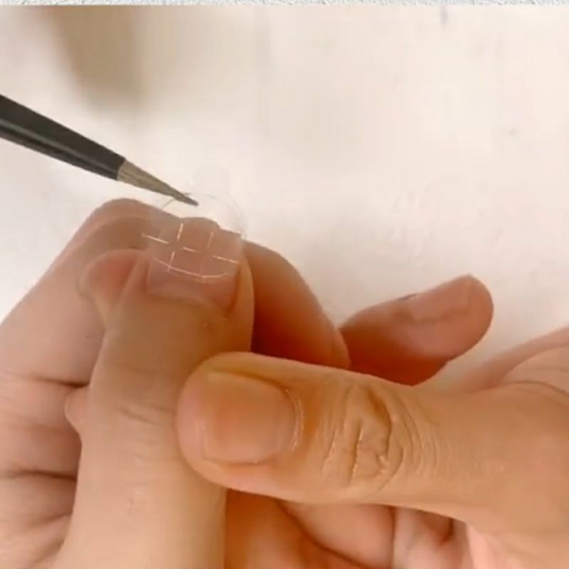 24 miéng  dán móng 2  tay