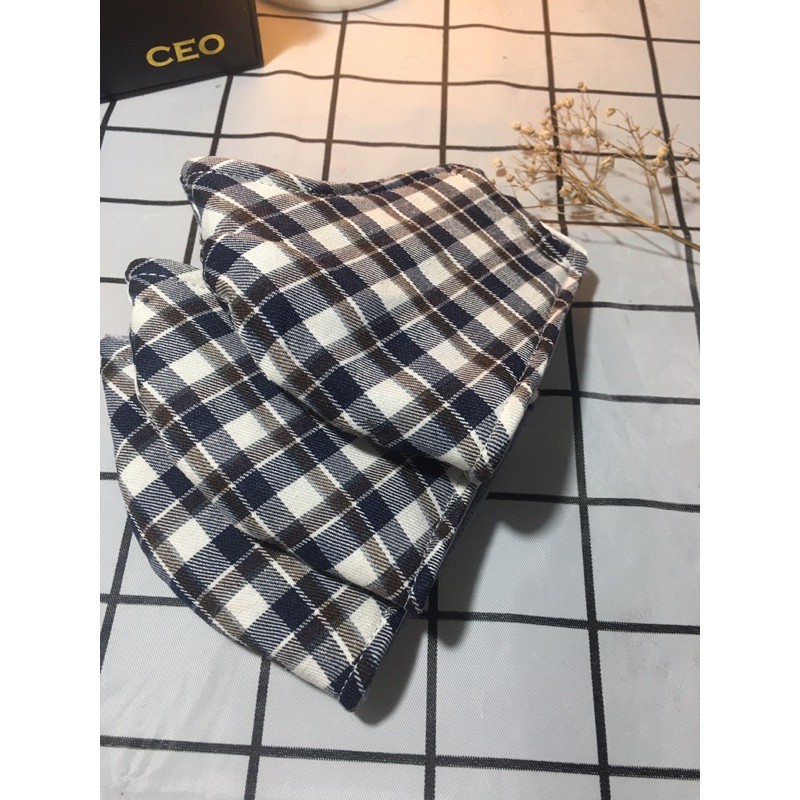 KHẨU TRANG VẢI CARO DÀY 3 LỚP | BigBuy360 - bigbuy360.vn